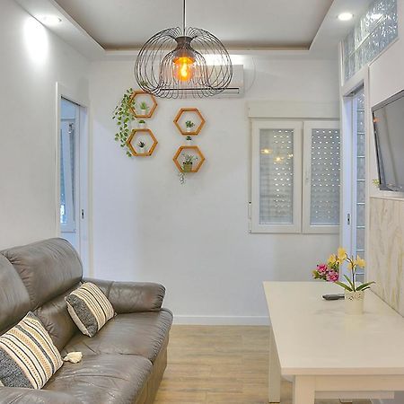 סביליה Family Apartment In Triana מראה חיצוני תמונה