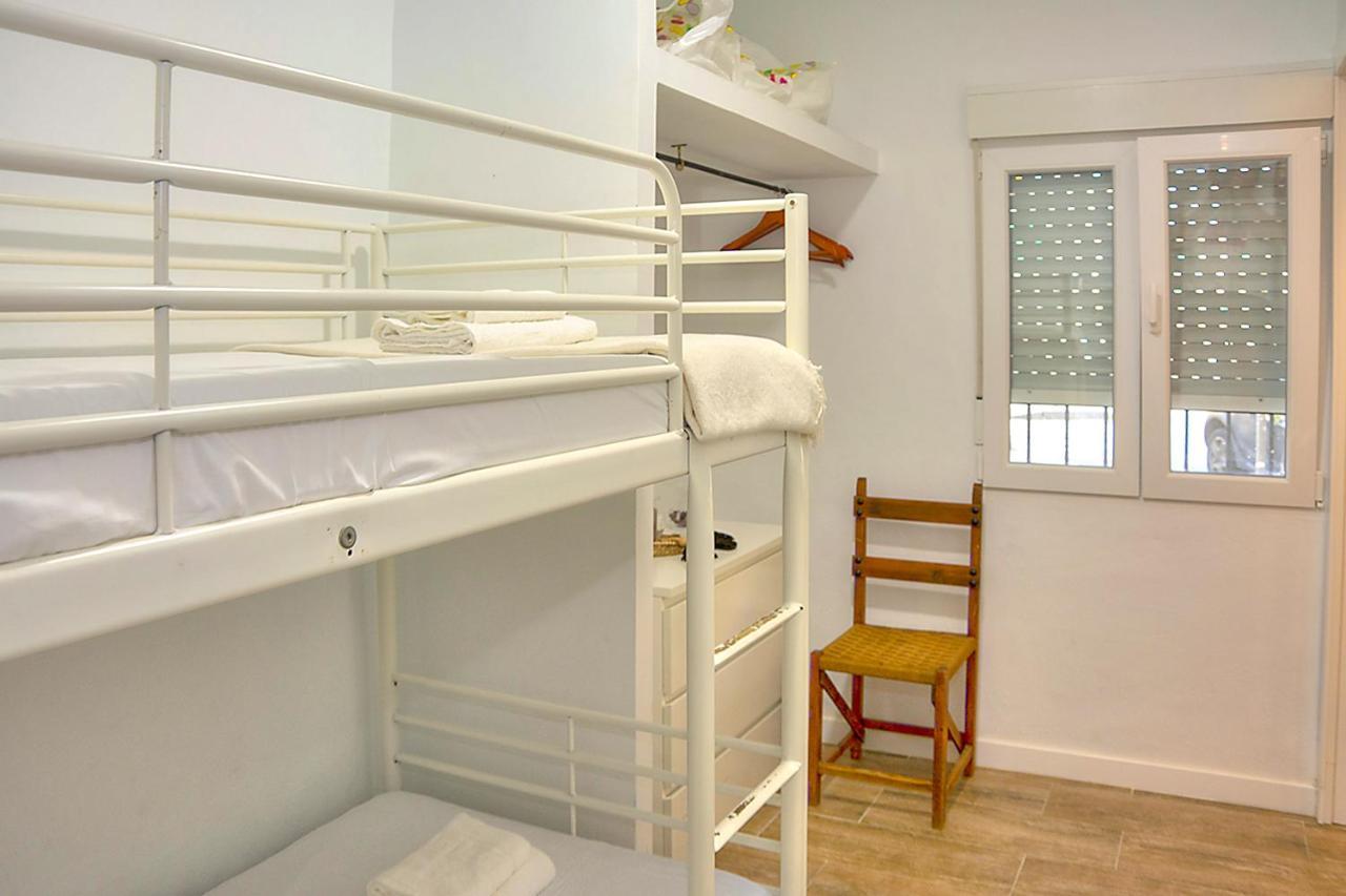 סביליה Family Apartment In Triana מראה חיצוני תמונה