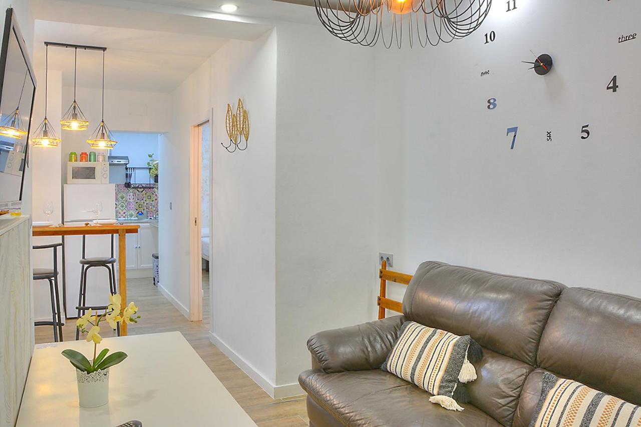 סביליה Family Apartment In Triana מראה חיצוני תמונה